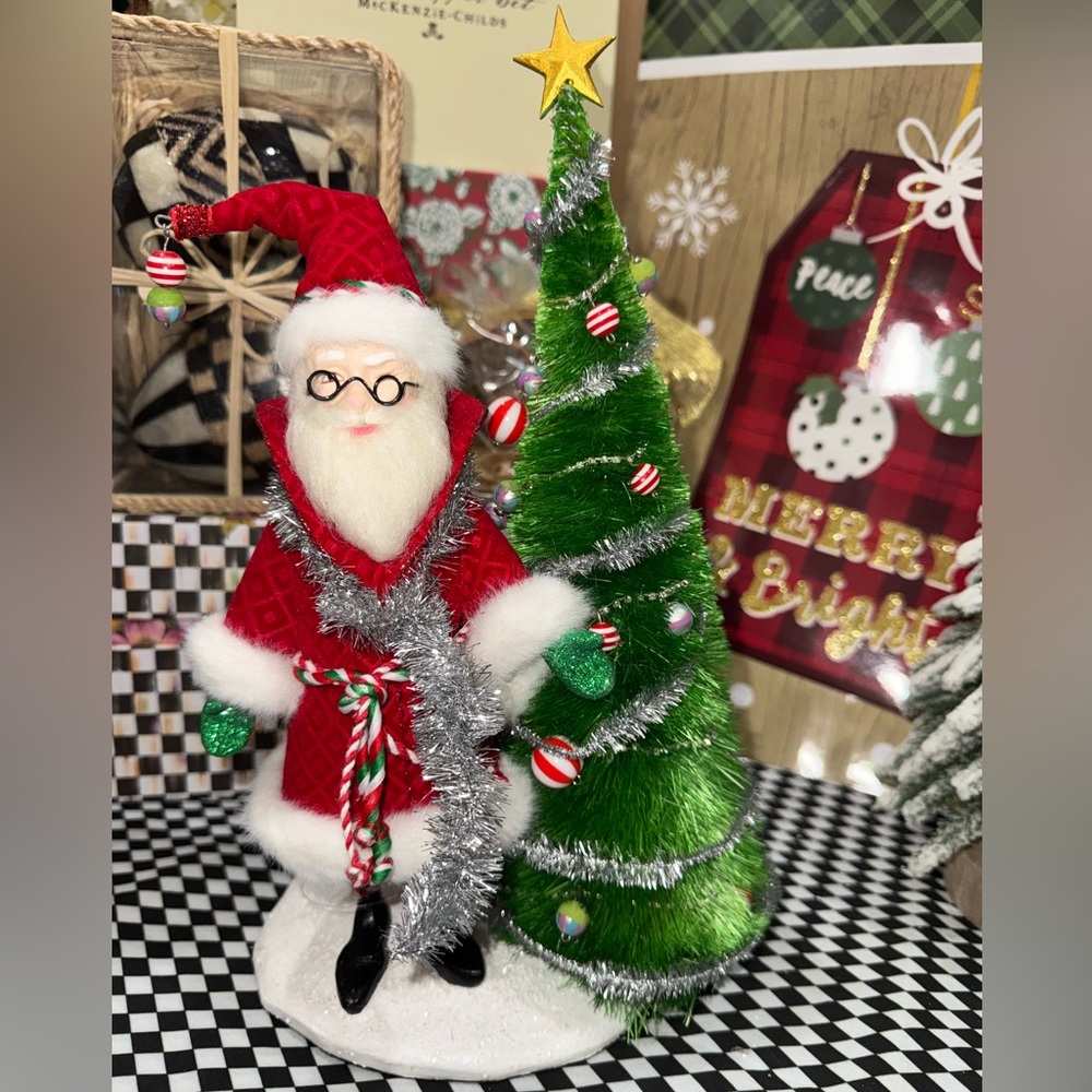 Grandin Road Holly Jolly Santa